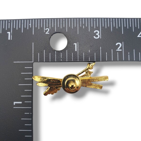 Avon Gold Tone Lapel Pin Tie Tack Skis Poles Rhinestone - Picture 7 of 7